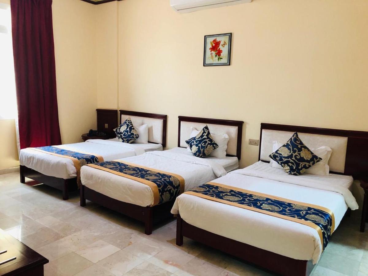 Farah Hotel Apartment Маскат Экстерьер фото