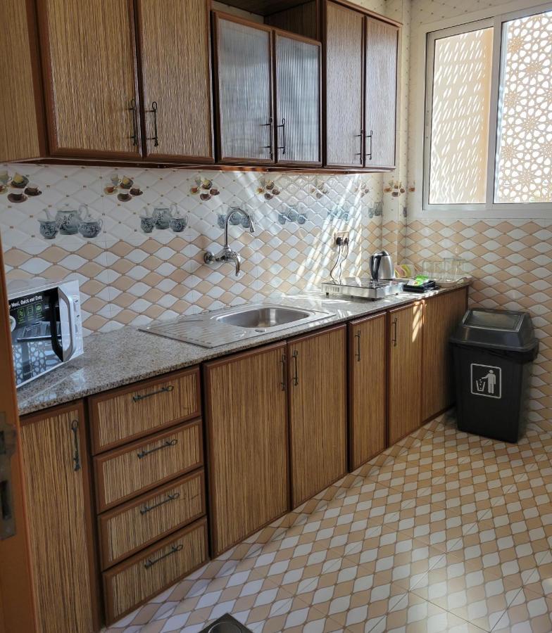 Farah Hotel Apartment Маскат Экстерьер фото